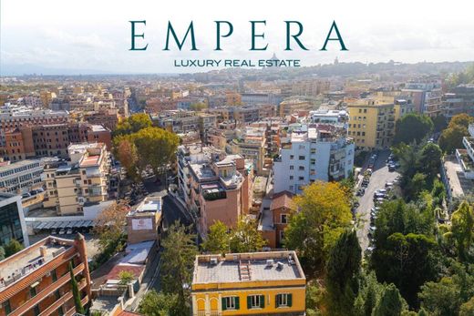 Residential complexes in Rome, Latium