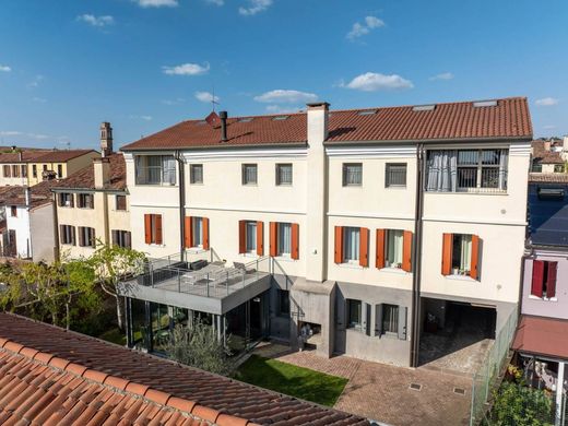 Luxus-Haus in Este, Padua