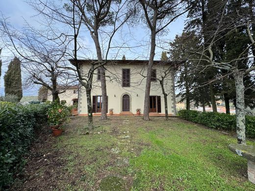 Country House in Pelago, Florence