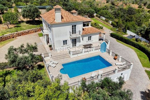 Villa in Santa Bárbara de Nexe, Faro