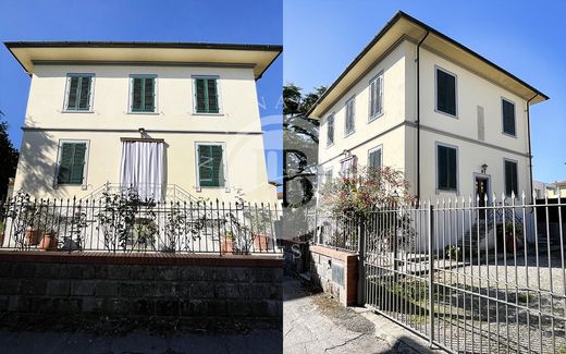 Villa in Lucca, Provincia di Lucca