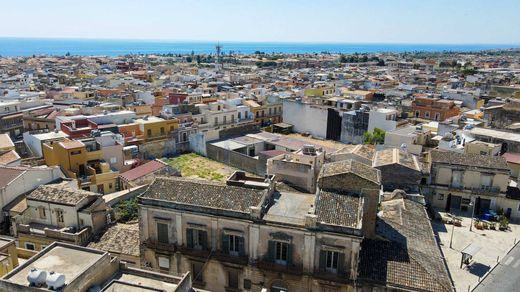 Palacio en Avola, Provincia di Siracusa