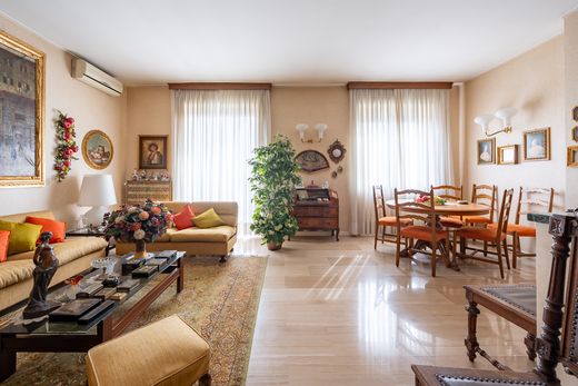 Apartment in Milan, Lombardy