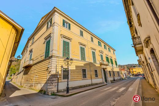 Palast in Isola del Liri, Provincia di Frosinone