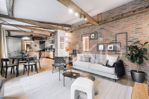 Apartment in Paris, Île-de-France