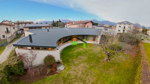 Villa - Majano, Udine