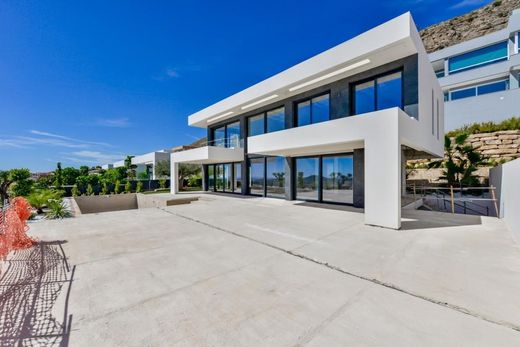 Luxus-Haus in Finestrat, Alicante
