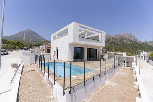 Luxury home in Polop, Alicante
