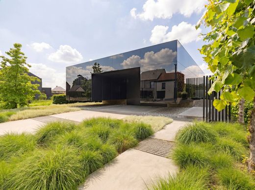 Casa Unifamiliare a Grimbergen, Provincie Vlaams-Brabant
