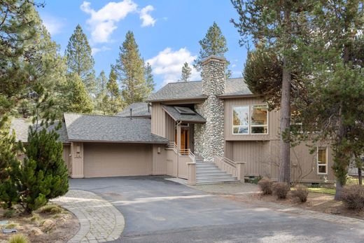 Luxury home in Sunriver, Deschutes County