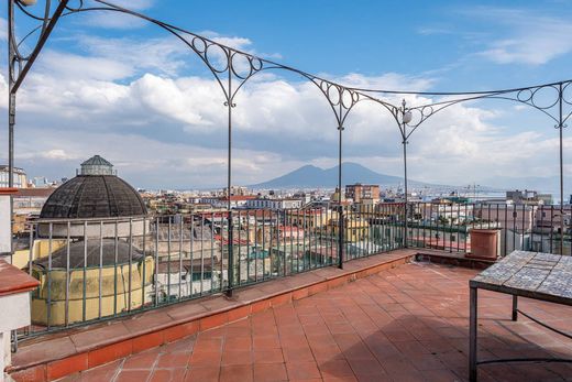 Apartament w Neapol, Napoli