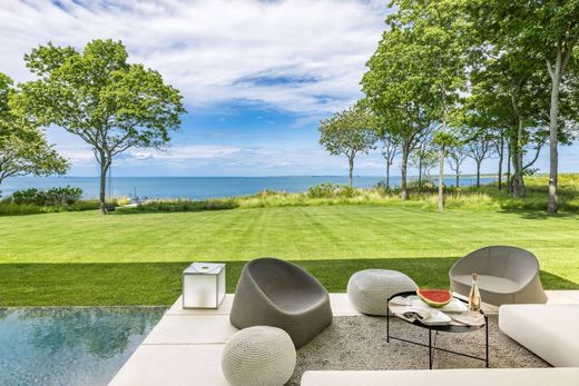 Detached House in East Hampton, Suffolk County