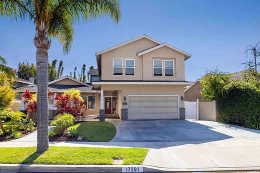 Detached House in Huntington Beach, Orange County