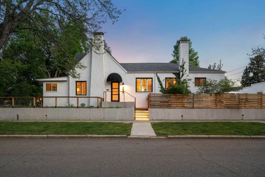 Detached House in Denver, Denver County