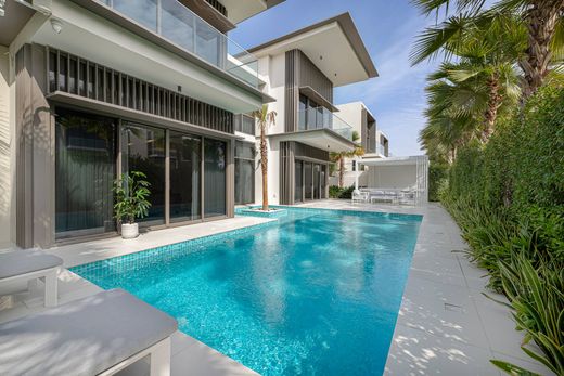 Villa in Dubai