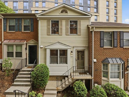 Luxury home in Arlington, Arlington County