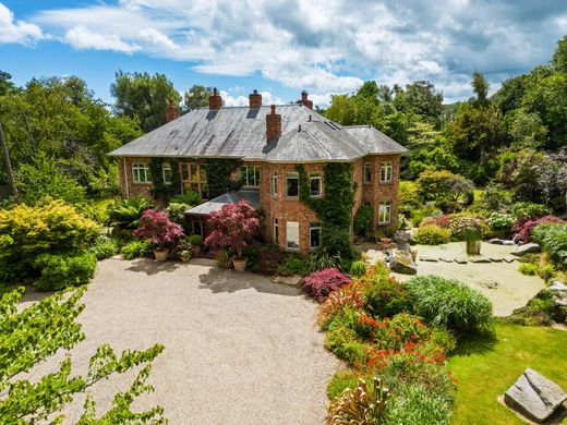 Vrijstaand huis in Foxrock, Dún Laoghaire-Rathdown