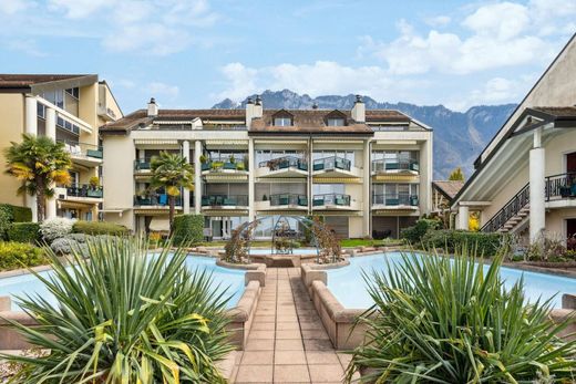 듀플렉스 / Villeneuve, Aigle District