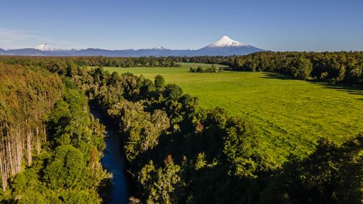 منزل ريفي ﻓﻲ Puerto Octay, Provincia de Osorno