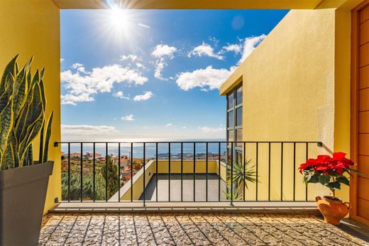 Detached House in Funchal, Madeira