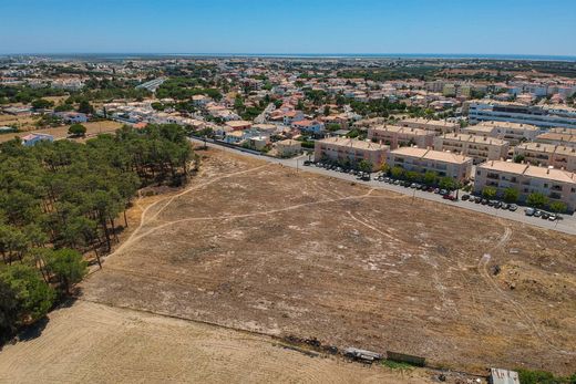 Land in Faro, Distrito de Faro