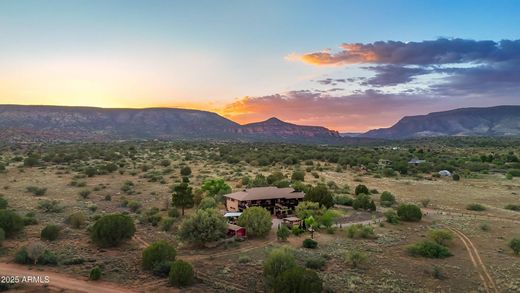 Detached House in Sedona, Coconino County