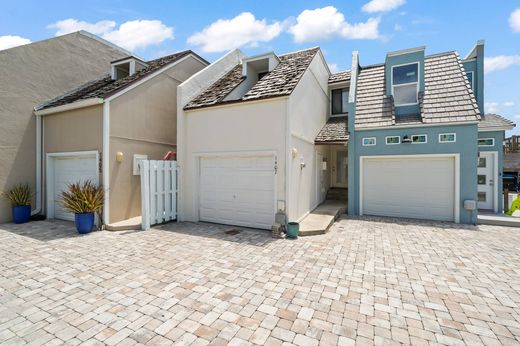 Townhouse in Melbourne Beach, Brevard County