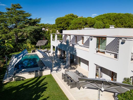Detached House in Saint-Jean-Cap-Ferrat, Alpes-Maritimes