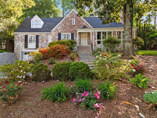 Detached House in Atlanta, Fulton County