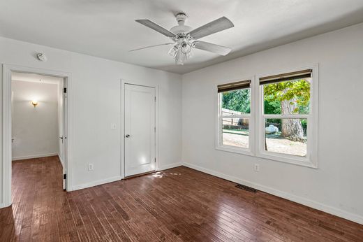 Luxury home in Angwin, Napa County