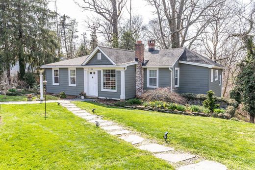 Luxury home in Arnold, Anne Arundel County