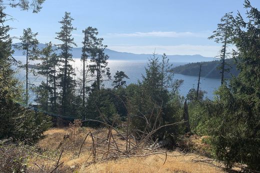 Элитный дом, Garden Bay, British Columbia