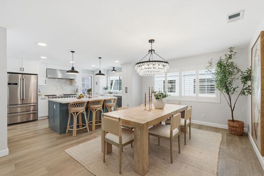 Townhouse - Redondo Beach, Los Angeles County