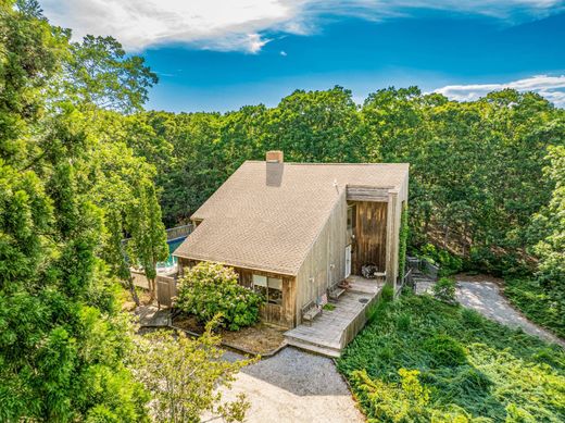 Detached House in Amagansett, Suffolk County