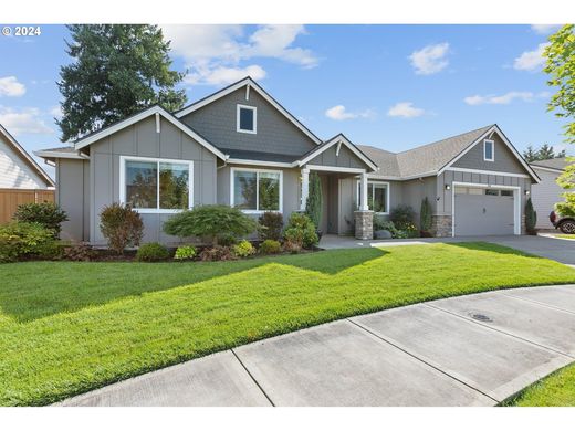 Luxe woning in Canby, Clackamas County
