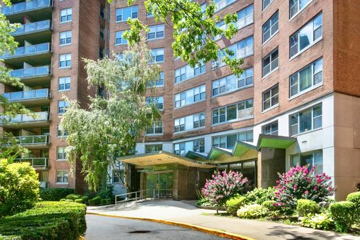 ‏בתי יוקרה ב  Forest Hills, Queens County