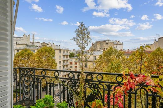 Apartament w Neuilly-sur-Seine, Hauts-de-Seine