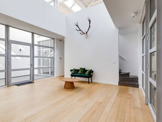 Einfamilienhaus in Ixelles/Elsene, Region Brüssel-Hauptstadt