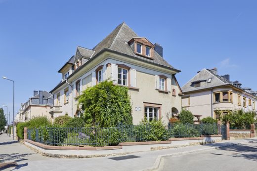 Twee-onder-een-kapwoning in Luxemburg, Ville de Luxembourg