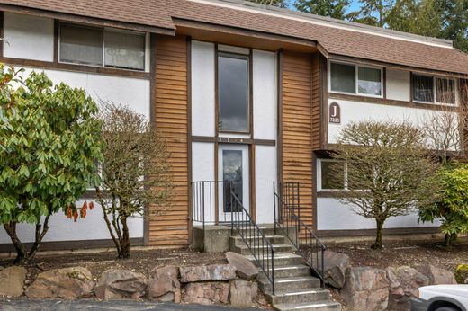 Apartment in Edmonds, Snohomish County