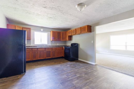 Casa en Anderson, Madison County