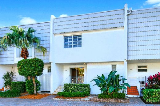 Townhouse in Highland Beach, Palm Beach