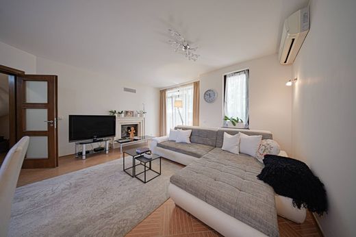 Vrijstaand huis in Sofia, Stolichna Obshtina