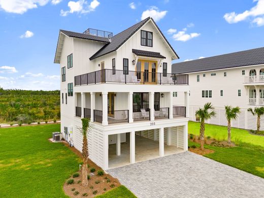 Detached House in Mexico Beach, Bay County