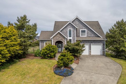 Luxury home in Gearhart, Clatsop County