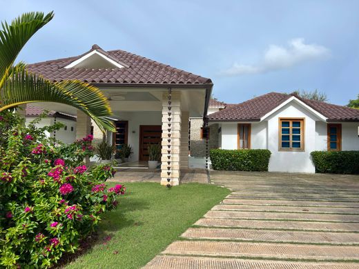 Detached House in La Romana, Provincia de La Romana