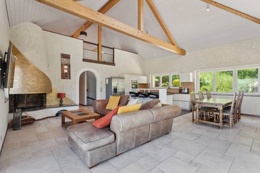 Casa Independente - Châtillon, Broye District