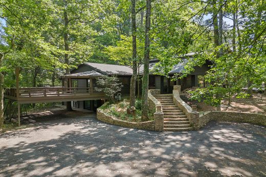 Brookhaven, DeKalb Countyの一戸建て住宅