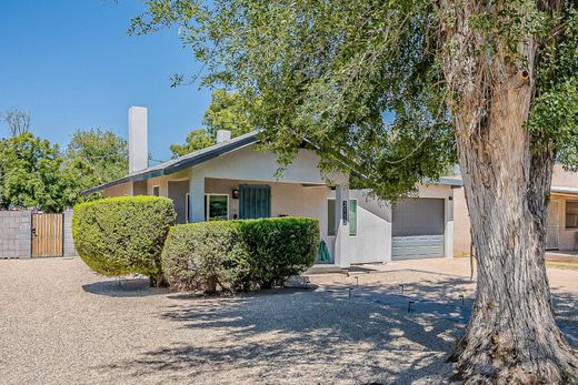Vrijstaand huis in Phoenix, Maricopa County
