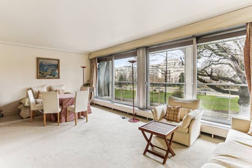 Apartment in La Muette, Auteuil, Porte Dauphine, Paris